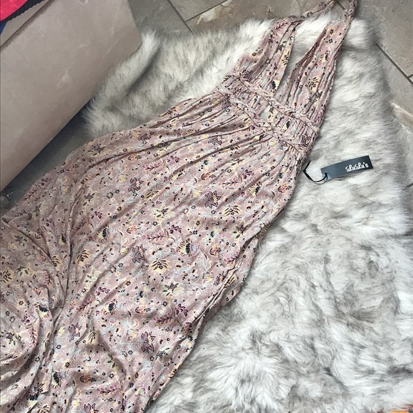 Lulu's Maxi Dress - Picture 3 of 3